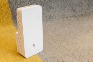 Devolo WiFi 6 Repeater 3000 hero