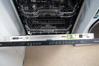 Hotpoint Hydroforce H8I HP42 L UK hero