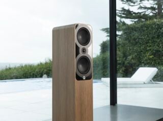 Q Acoustics 5050 oak lifestyle