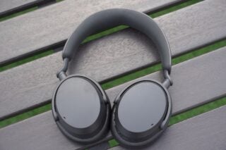 Sennheiser Accentum main