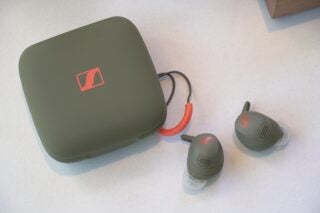 Sennheiser Momentum Sport case and earbuds