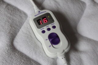 Slumberdown Wonderfully Warm Electric Blanket heat setting