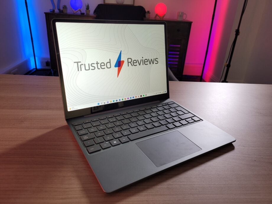 Surface Laptop Go 2